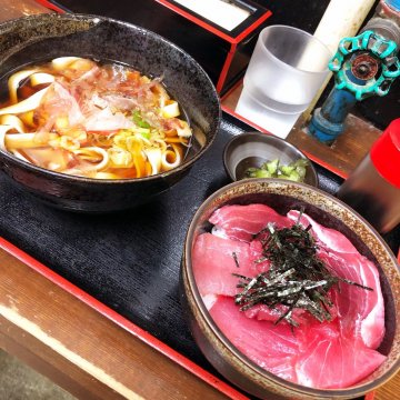 天然中とろ丼 きしめんセット
